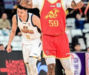 乐鱼app体育官方网站入口-CBA常规赛：浙江方兴渡胜四川丰谷酒业