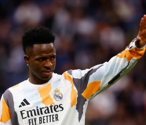 乐鱼网页版登录入口官网-西媒：维尼修斯决定推迟与皇马续约，他认为自己的地位受到威胁