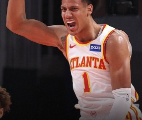 乐鱼app体育官方网站入口-4+1+1失误！一个赛季就打2场，变第一诈骗犯了